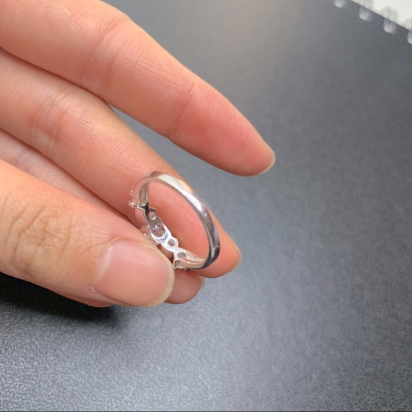 Silver Ring - Picture 4 of 5